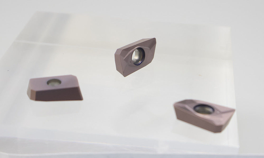 APMT1604PDER-FM Paralelkenar Şeklinde Takılabilir Karbür Freze Ucu Karbür Freze Kesici Karbür Uç CNC Freze Ucu