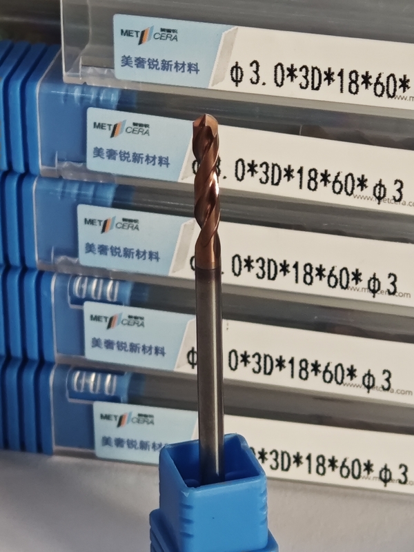 Karbid Kesme Aracı Kaplı 3D/5D G-Dışı Soğutucu Matkabı φ3.0 x 3D x 18 x 60 x φ3mm