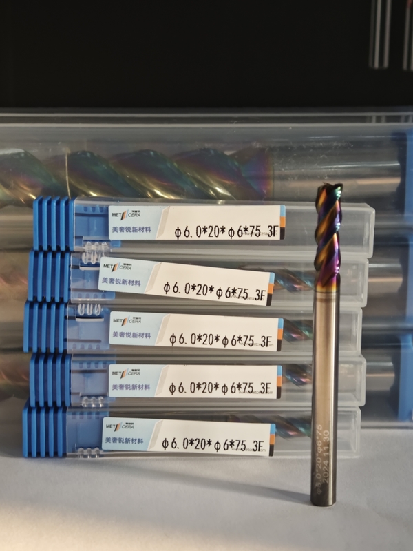 MAE PLUS Demiri olmayan metaller için karbid kaplama uç değirmen Alüminyum ve bakır işleme Φ6.0x20x6Dx75mm