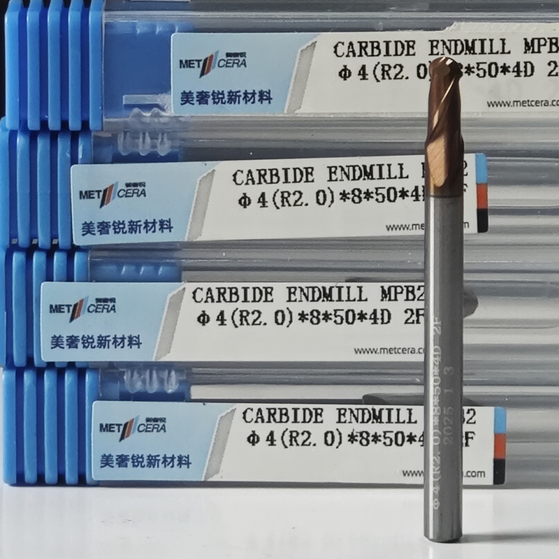 Katı Karbid Topu Burun Son Mill 2 Flüt R0.5-10 4mm Φ4.0 R2.0 x8x4Dx50mm Sertliği HRC55-60