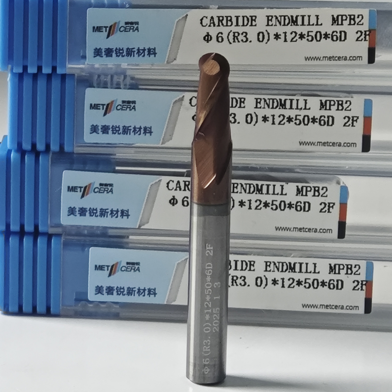 MPB2 Katı Karbid Topu Burun Son Mill 2 Flüt HRC55-HRC60 R0.5-10 6mm Φ6.0 R3.0 X12x6Dx50mm AlCr Kaplama Zamanında Teslim Etmek İçin