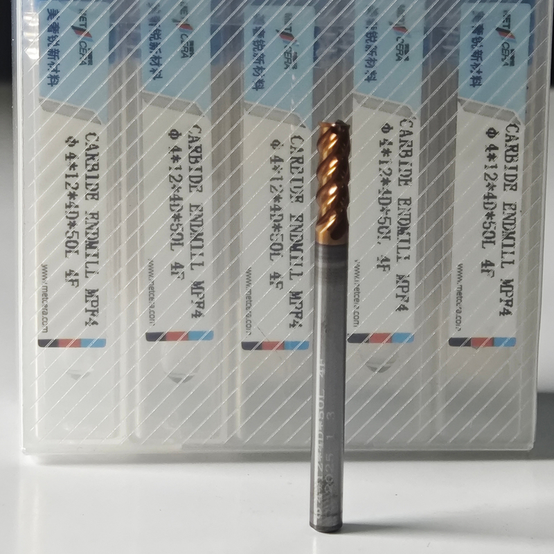 Universal 4 Flütler Düşük Karbonlu Alaşımlı Çelik Kesmek İçin 2mm Flat End Mills Φ2x6x4Dx50mm