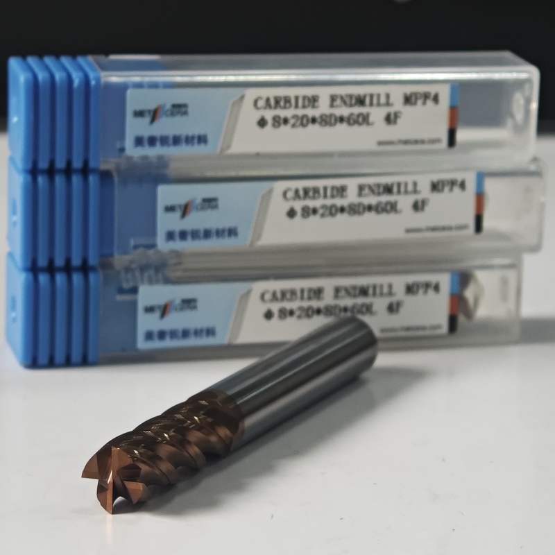 Katı Karbid Kuru Islak İşleme 8mm Evrensel 4 Flüt Flat End Mill Φ8x20x8Dx60mm Karbonlu Çelik ve Düşük Karbonlu Alaşımlı Çelik Kesmek için