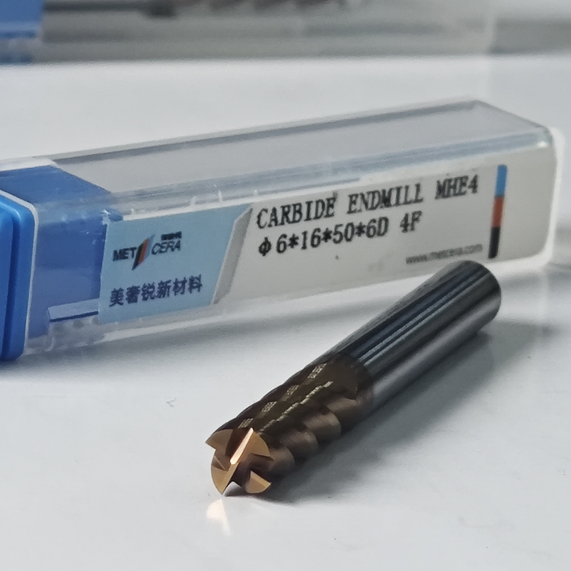 Sertlik Dört kenarlı düz freze kesicisi 6mm Kaba işleme kaplama TiAlSi kaplama HRC55-60 φ6.0x16x6Dx50mm