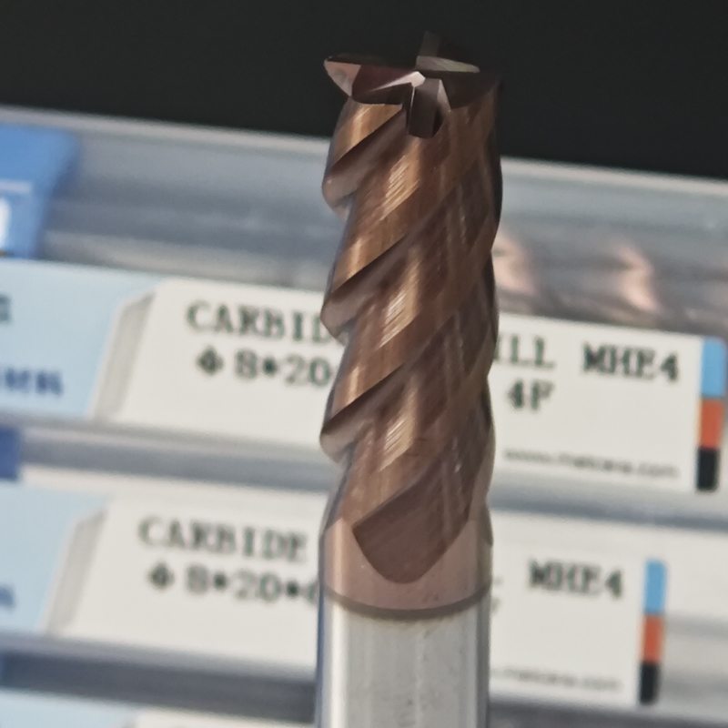 8mm Kaba İşleme TiAlSi Kaplama HRC55-60 Sertlik Düşük Alaşımlı Çelik İş Parçası için Dört Kenarlı Uçak Düzme Düzme Düzme Kesicisi