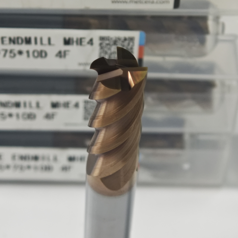 MHE4 TiAlSi Kaplama HRC55-60 Yüksek Sertlik Dört Kenarlı Düz Fırlatma Kesicisi 10mm, φ10.0x25x10Dx75mm