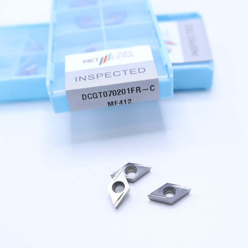 MF412/PV4312 Kaliteli Gümüş / Bronz DCGT07 DCGT11 C Finish Chip Breaker ile Karbid CNC Dönüştürme Girişleri