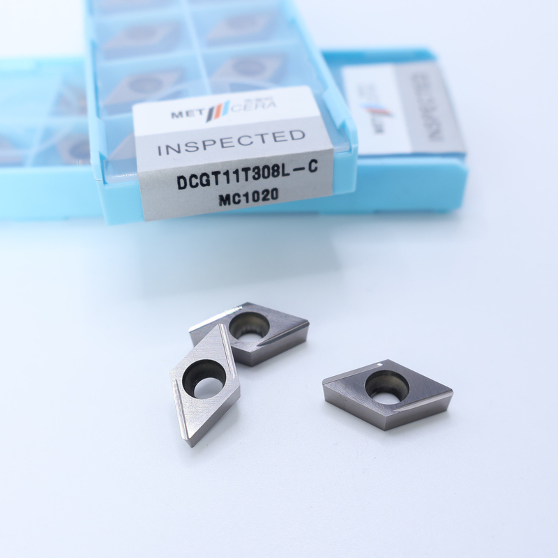 Cermet CNC Dönüştürme Eklemeleri DCGT07 DCGT11 C Bitirme Çip Kırıcı Metal Malzeme Yüksek aşınma direnci Avantajı