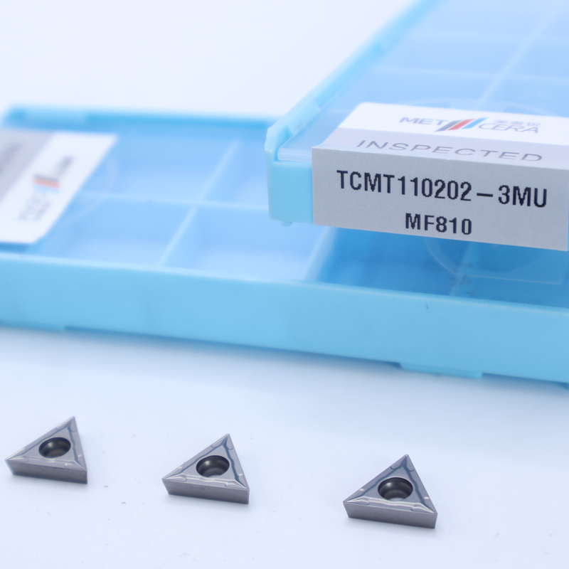 Sınıf MF810 Gümüş Karbid Dönüştürme Ek TCMT09 TCMT11 TCMT16 3MU yarı bitmiş çip kırıcı ile pozitif CNC Ek