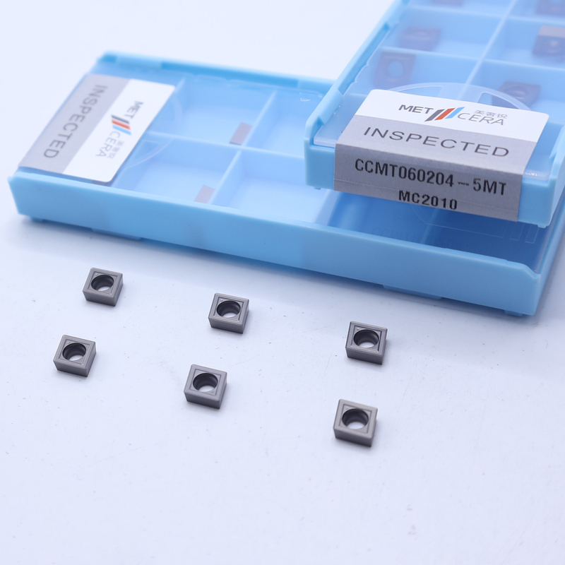 CCMT06 CCMT09 5MT yarı bitmiş çip kırıcıları ile pozitif CNC dönüştürme yerleştirmeleri, Cermet dönüştürme yerleştirmesi
